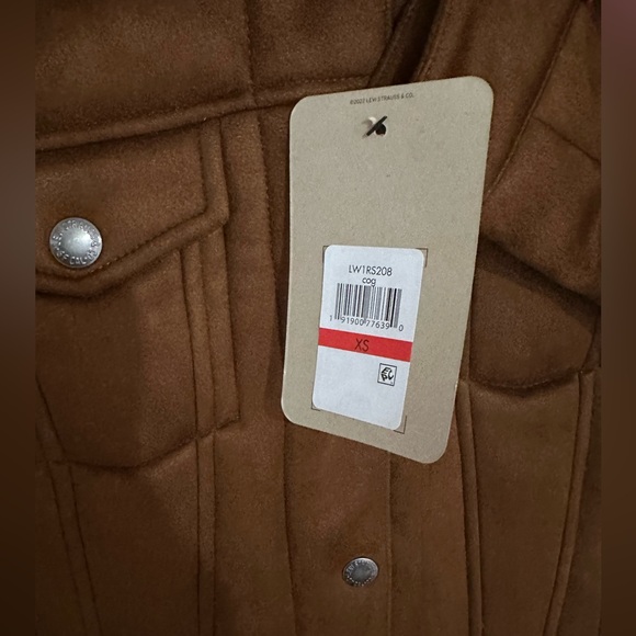 Levi’s Shearling Trucker Jacket - Picture 4 of 4